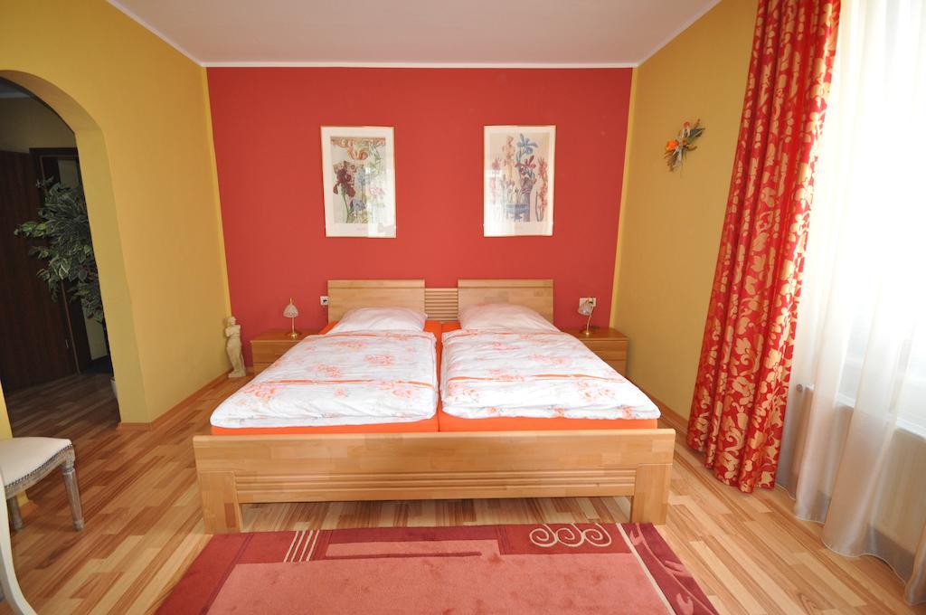 Hotel Restaurant "Athen" Münstermaifeld Εξωτερικό φωτογραφία