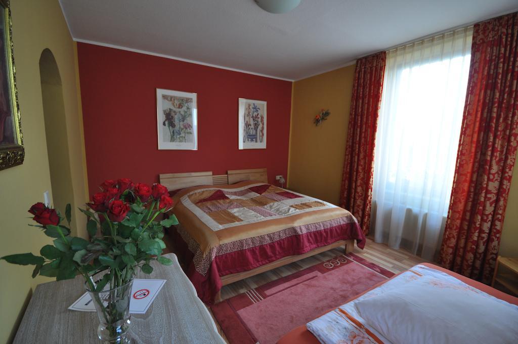 Hotel Restaurant "Athen" Münstermaifeld Εξωτερικό φωτογραφία
