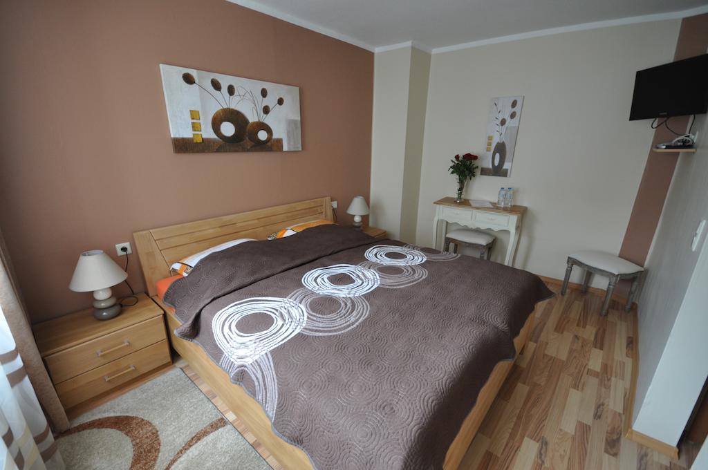 Hotel Restaurant "Athen" Münstermaifeld Εξωτερικό φωτογραφία